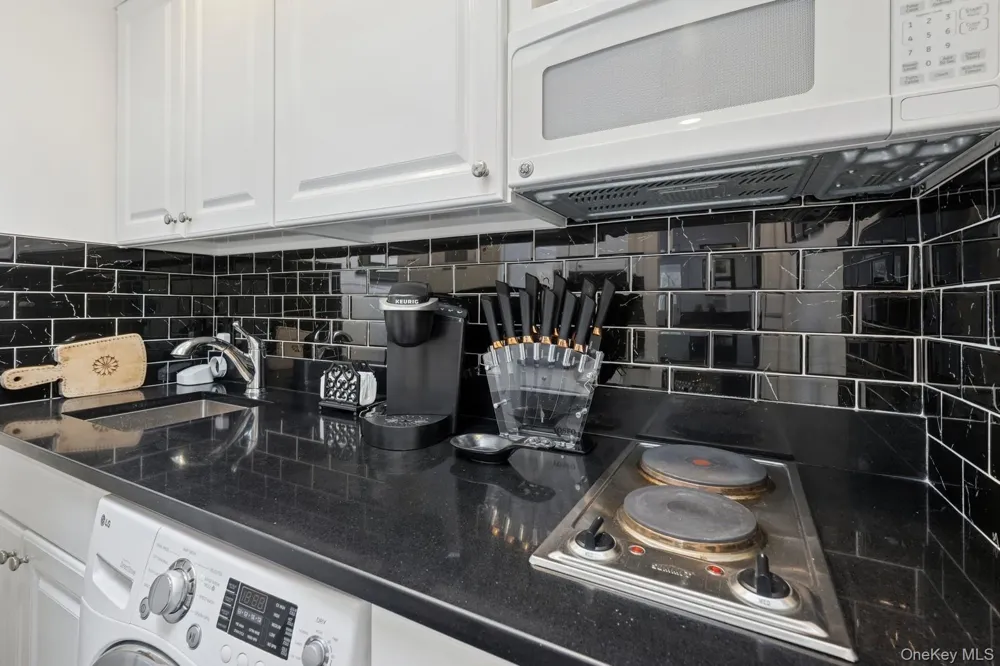 424 4th Street Greenport, NY 11944