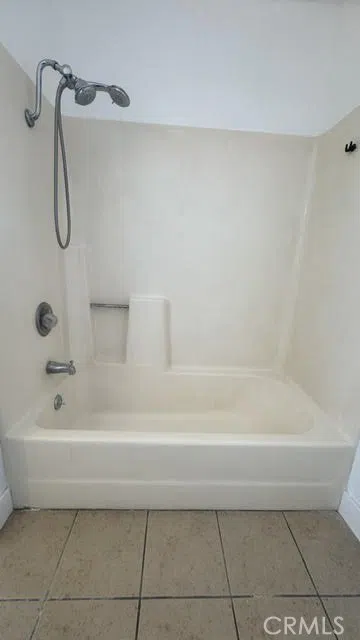 716 Brampton Avenue Rialto, CA 92376