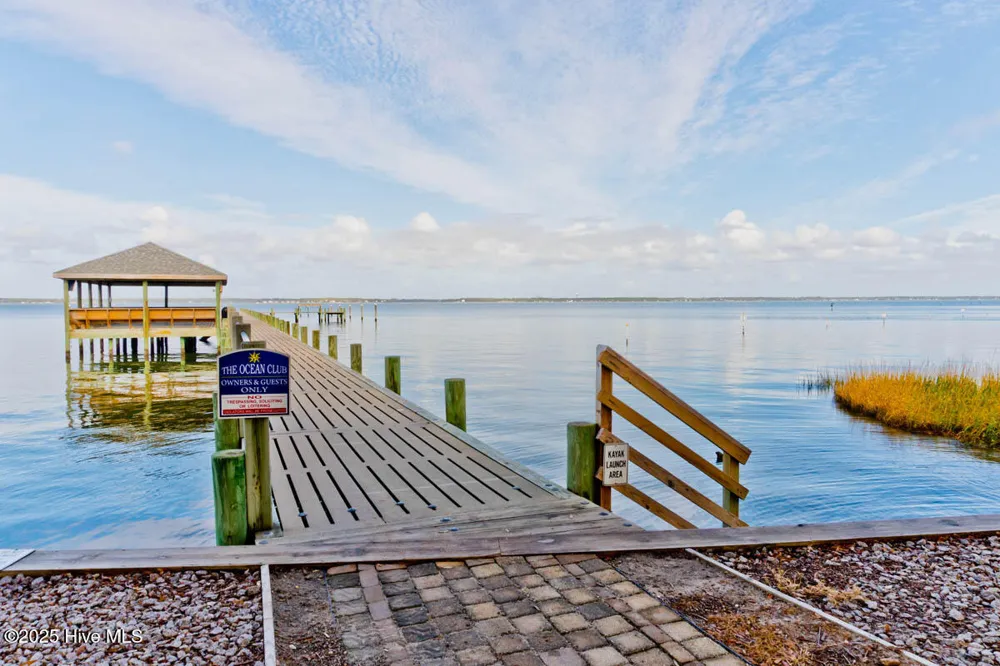 1700 Salter Path Road #202-R Indian Beach, NC 28512