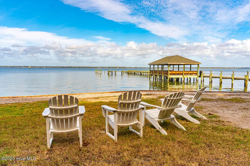1700 Salter Path Road #202-R Indian Beach, NC 28512