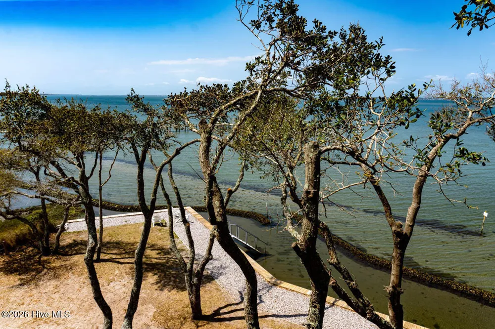 1700 Salter Path Road #202-R Indian Beach, NC 28512