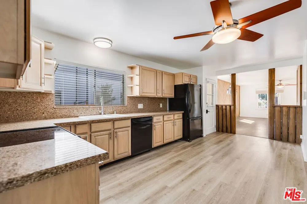 2324 Louella Avenue Venice, CA 90291