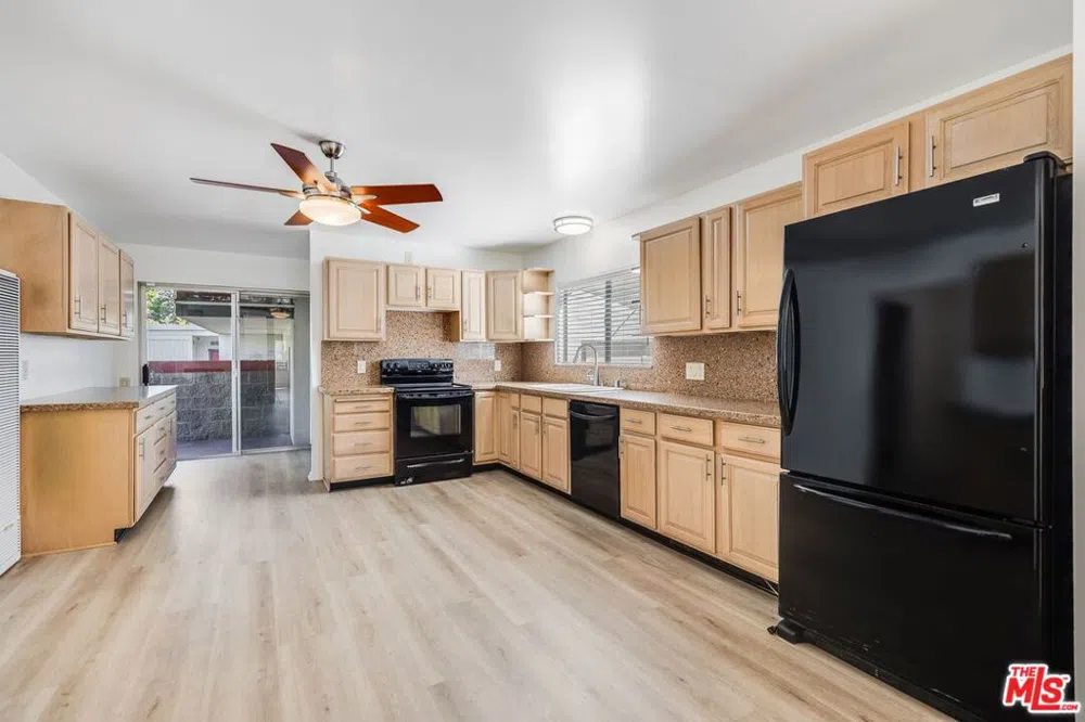 2324 Louella Avenue Venice, CA 90291