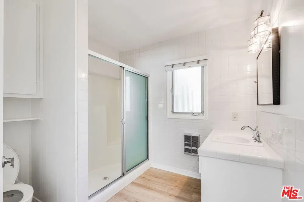 2324 Louella Avenue Venice, CA 90291