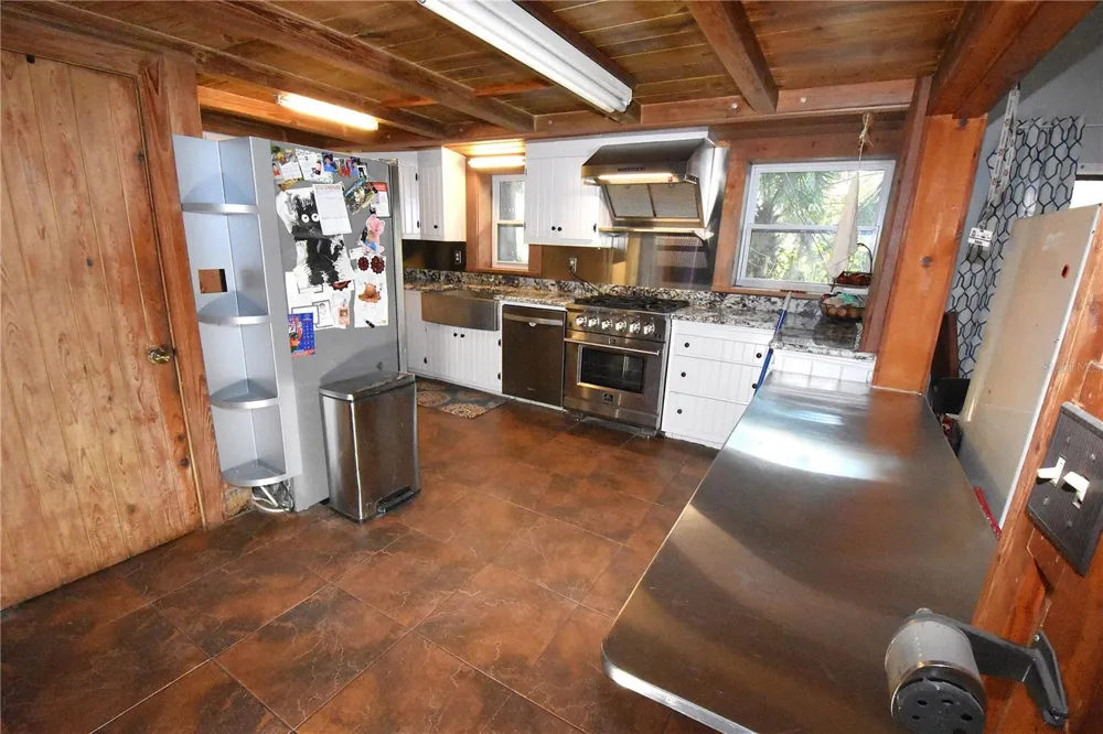 1302 SE WACAHOOTA ROAD Micanopy, FL 32667