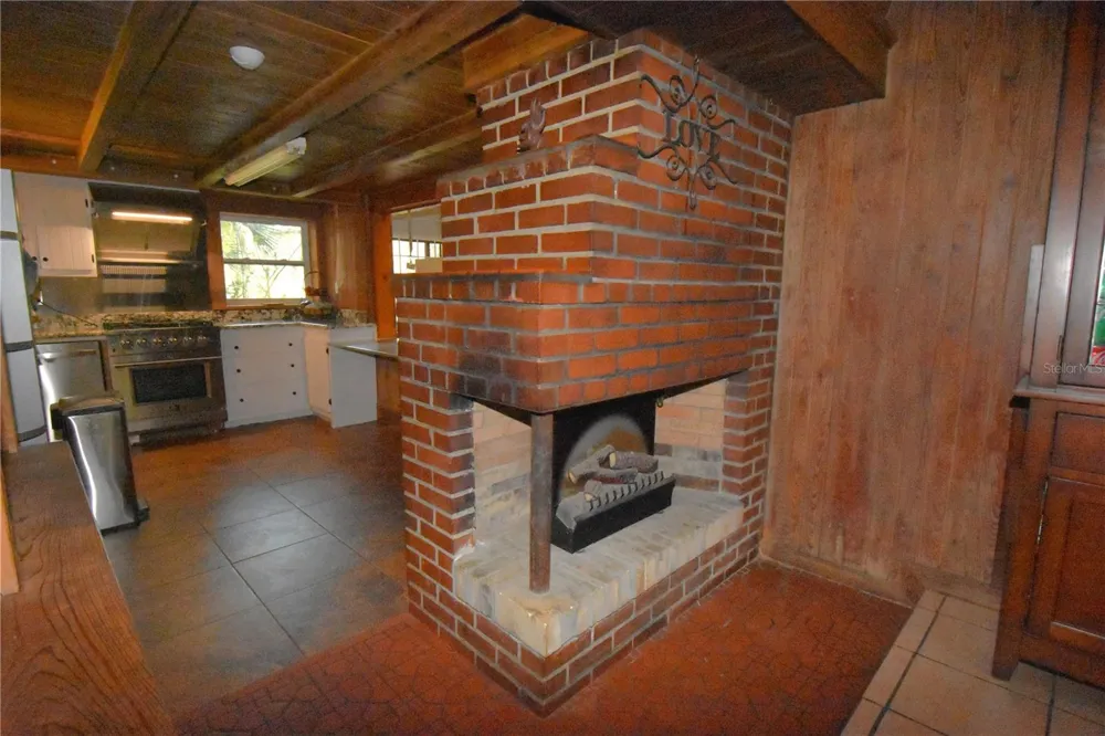 1302 SE WACAHOOTA ROAD Micanopy, FL 32667