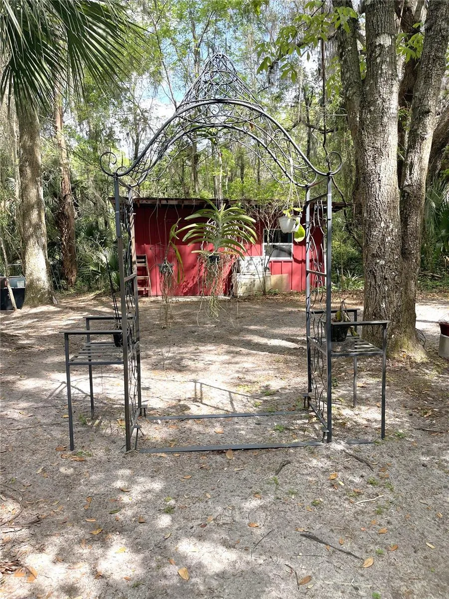 1302 SE WACAHOOTA ROAD Micanopy, FL 32667