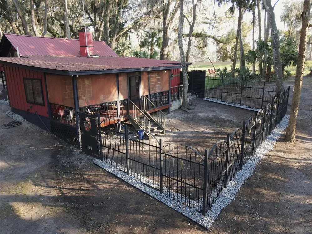 1302 SE WACAHOOTA ROAD Micanopy, FL 32667