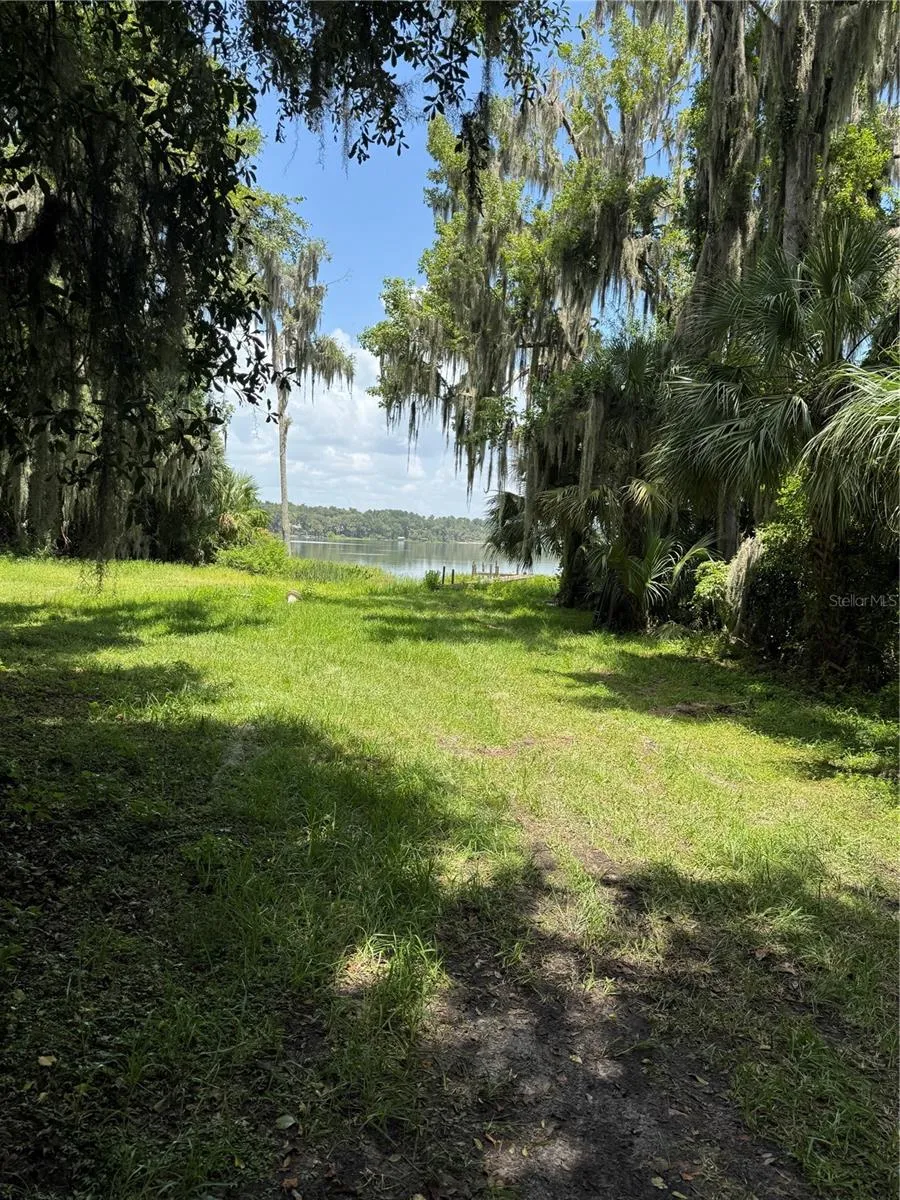 1302 SE WACAHOOTA ROAD Micanopy, FL 32667
