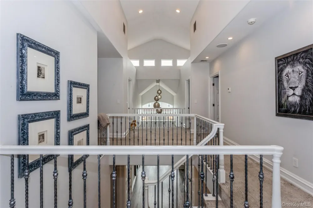 319 Harbor Drive Lido Beach, NY 11561