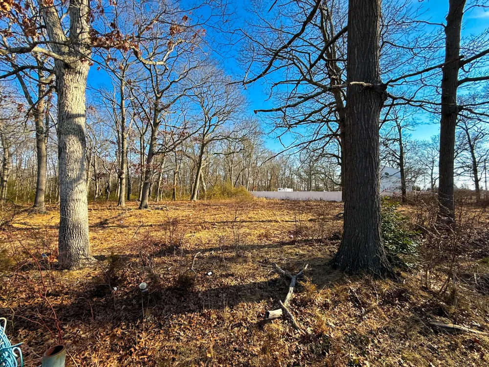 181 William Floyd Parkway Shirley, NY 11967