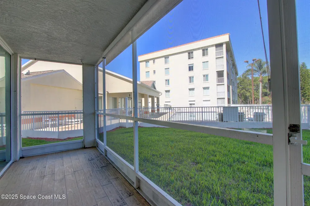 1420 Huntington Lane #2101 Rockledge, FL 32955