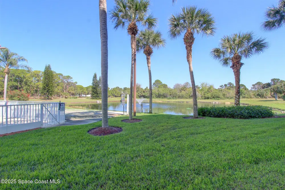 1420 Huntington Lane #2101 Rockledge, FL 32955
