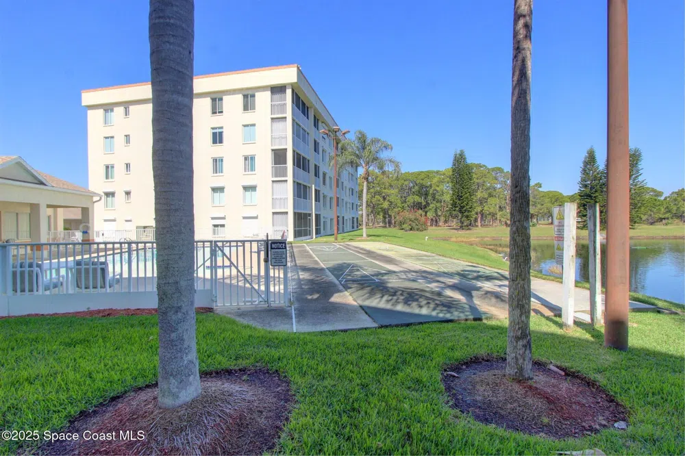 1420 Huntington Lane #2101 Rockledge, FL 32955