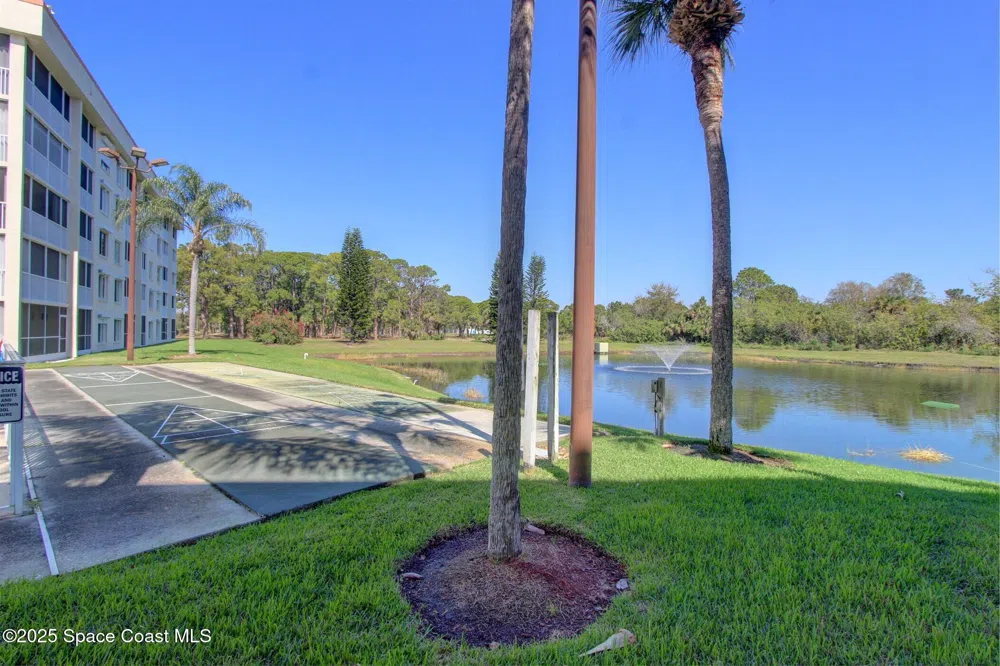 1420 Huntington Lane #2101 Rockledge, FL 32955