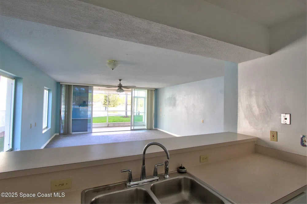1420 Huntington Lane #2101 Rockledge, FL 32955