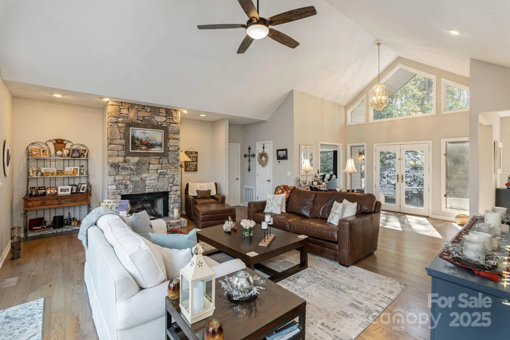 155 POPLAR LOOP DRIVE Flat Rock, NC 28731
