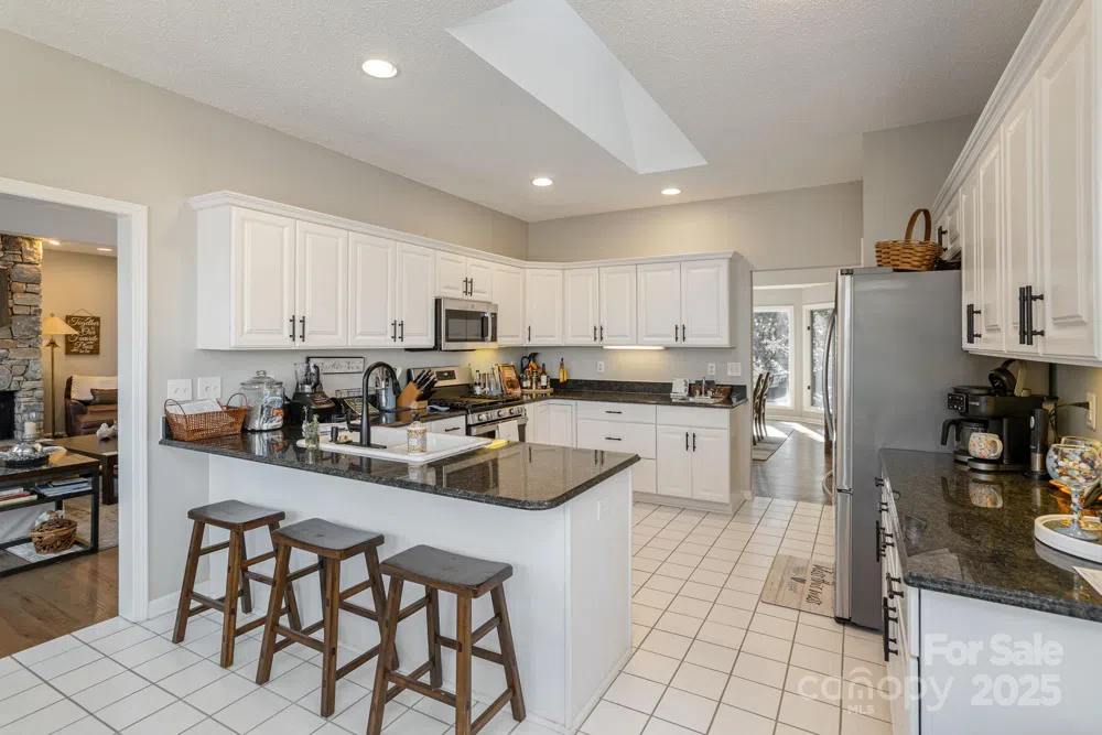 155 POPLAR LOOP DRIVE Flat Rock, NC 28731