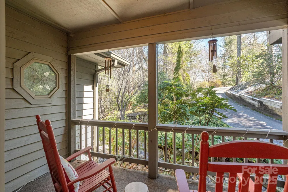 155 POPLAR LOOP DRIVE Flat Rock, NC 28731