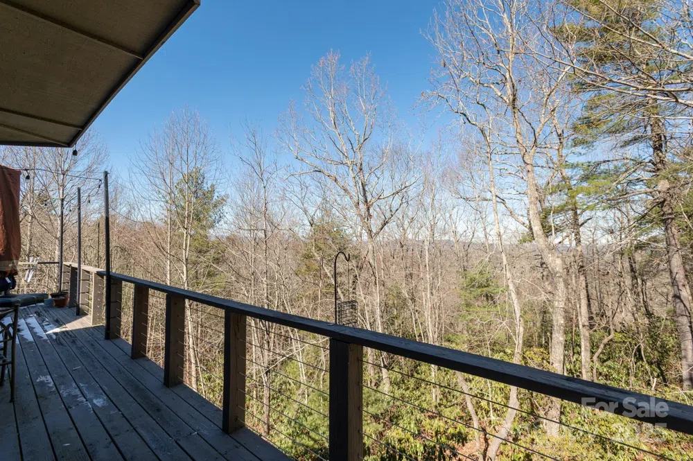 155 POPLAR LOOP DRIVE Flat Rock, NC 28731