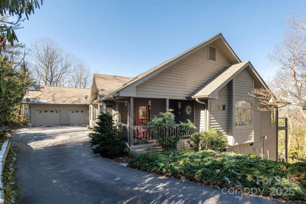 155 POPLAR LOOP DRIVE Flat Rock, NC 28731