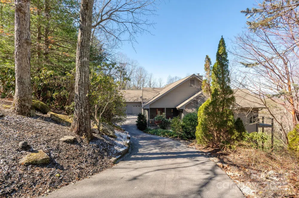 155 POPLAR LOOP DRIVE Flat Rock, NC 28731