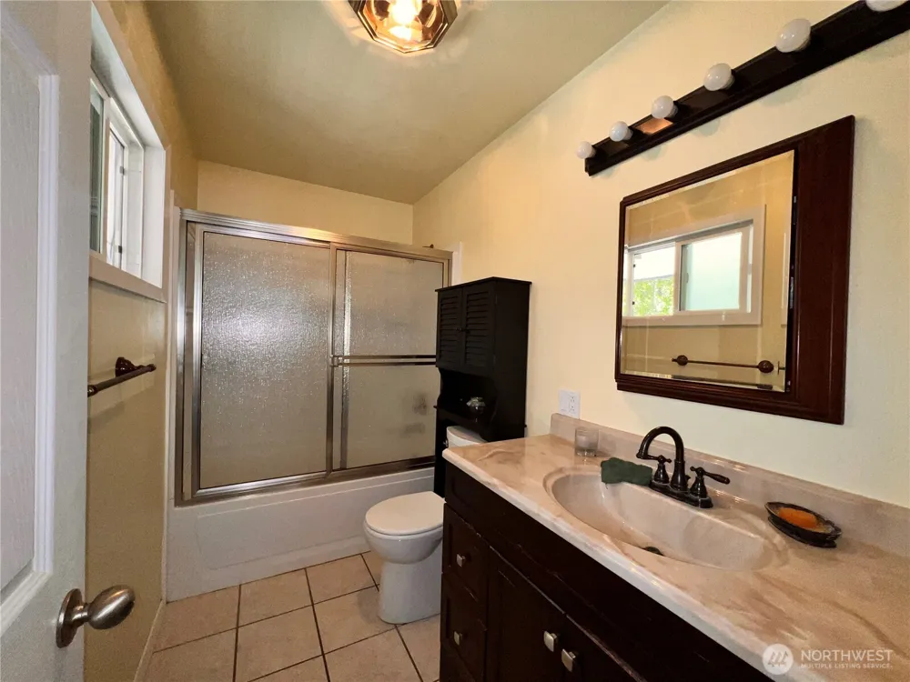 17320 Highway 21 Malo, WA 99150