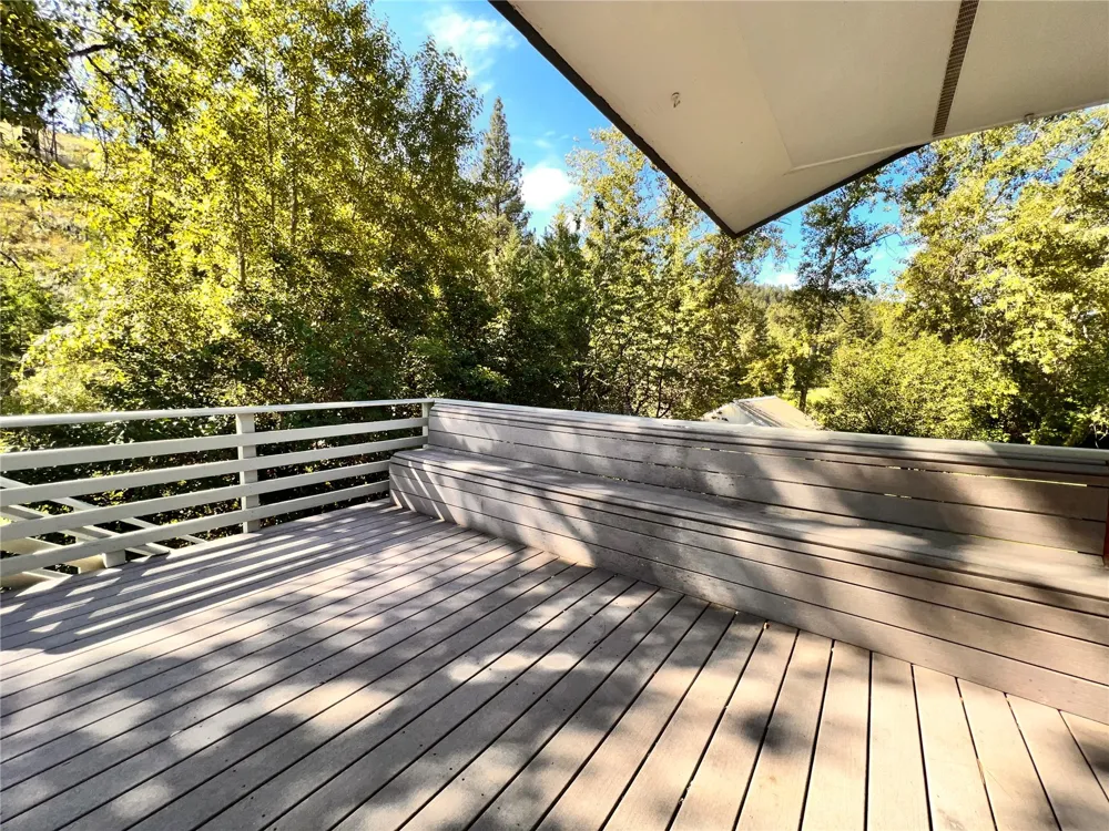 17320 Highway 21 Malo, WA 99150