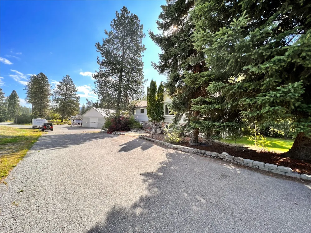 17320 Highway 21 Malo, WA 99150