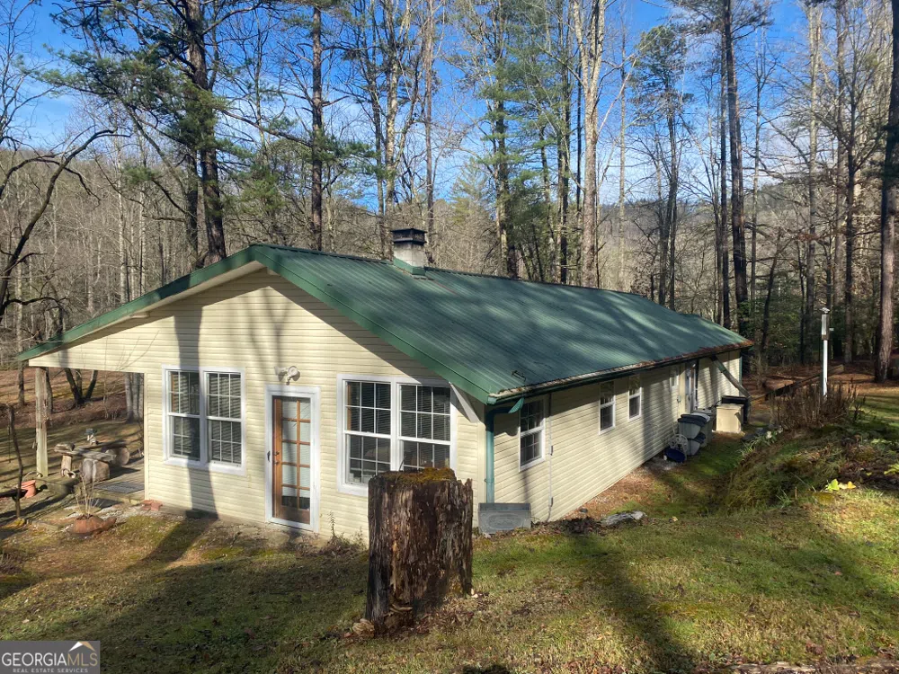 2594 Blue Ridge Gap RD Clayton, GA 30525