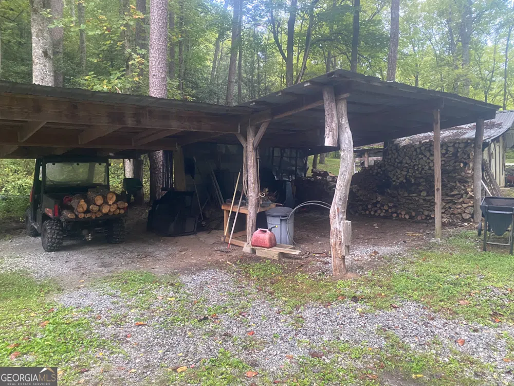 2594 Blue Ridge Gap RD Clayton, GA 30525