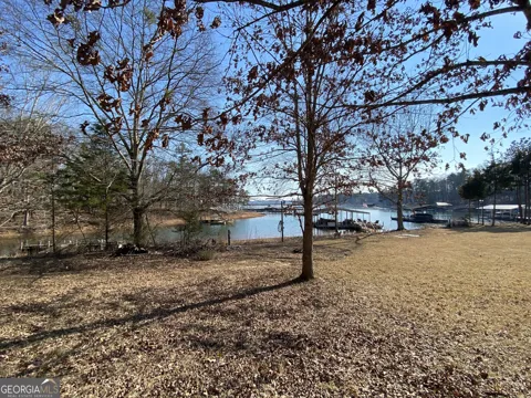 LOT E Majestic Shores DR