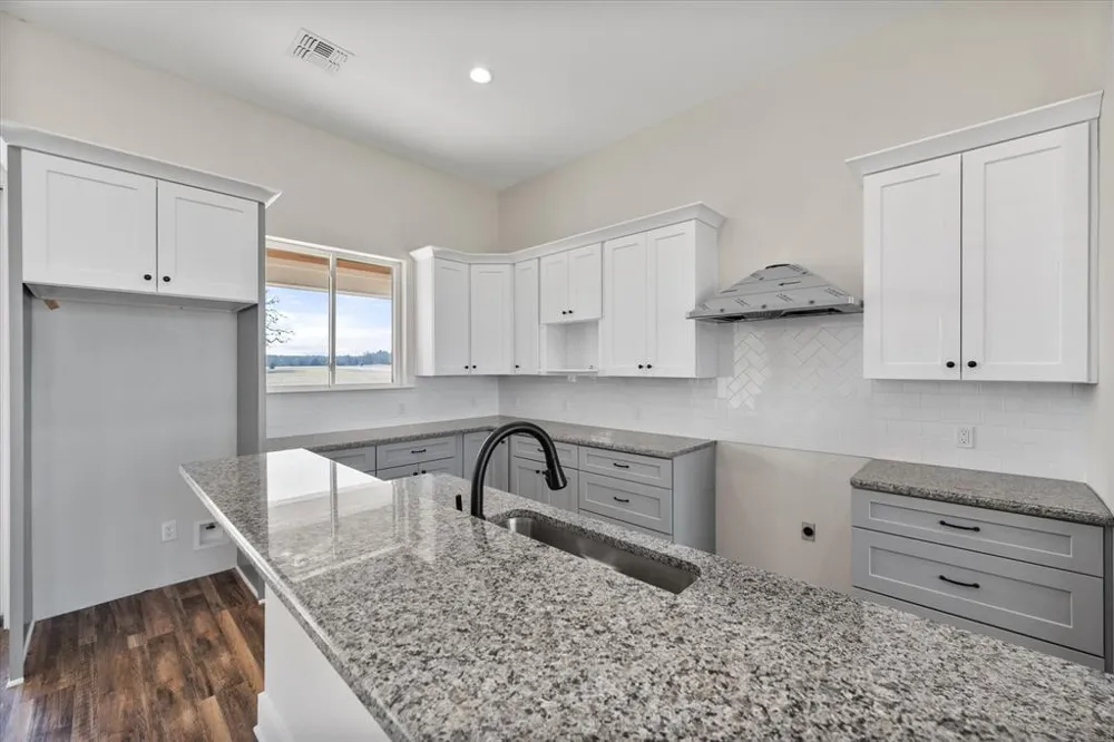 4003 Nettle Road Streetman, TX 75859