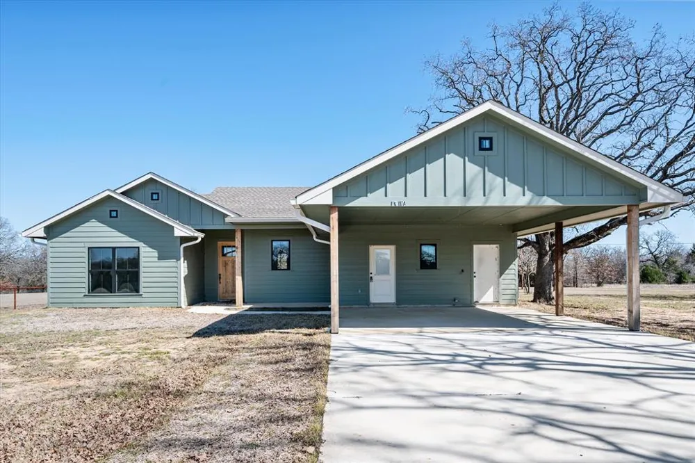 14174 Clark Drive Streetman, TX 75859