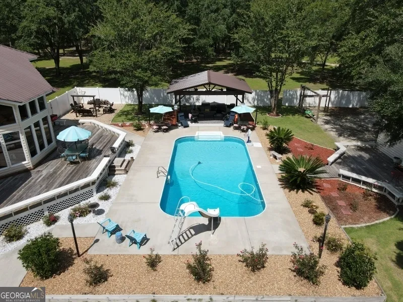 11 Plantation DR Swainsboro, GA 30401