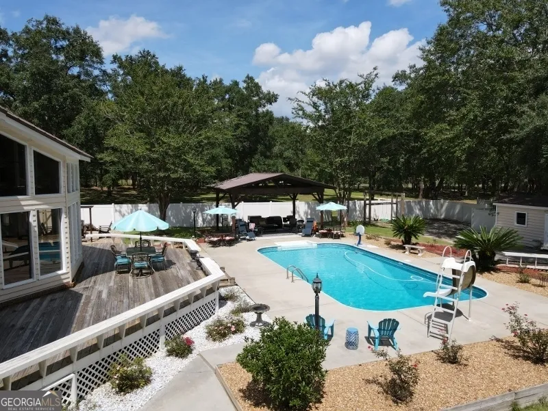 11 Plantation DR Swainsboro, GA 30401
