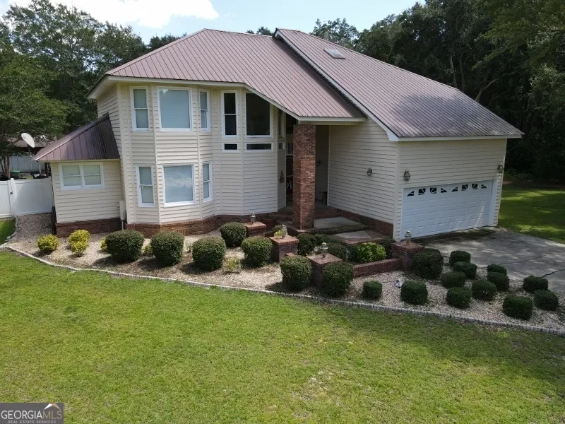 11 Plantation DR Swainsboro, GA 30401