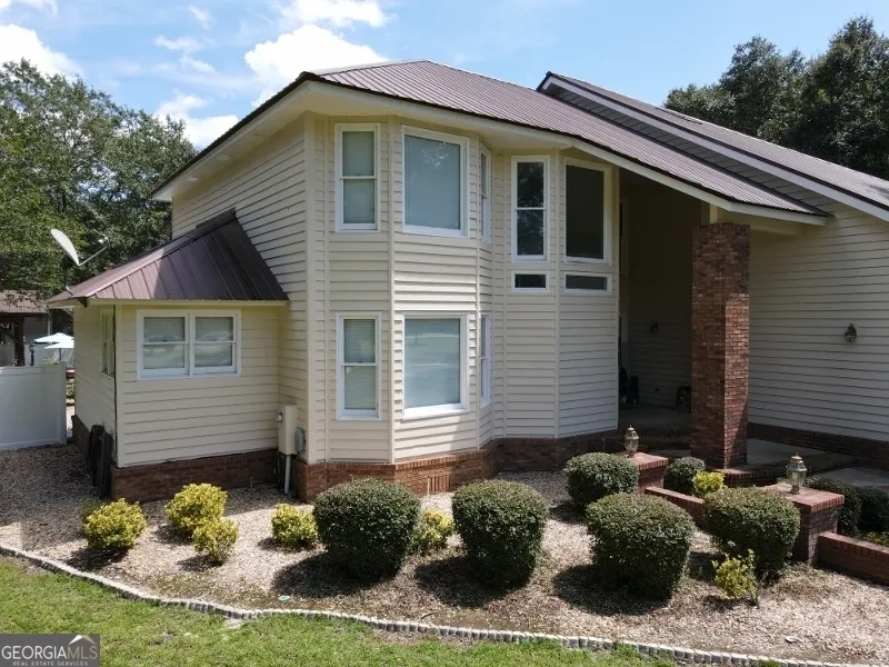 11 Plantation DR Swainsboro, GA 30401