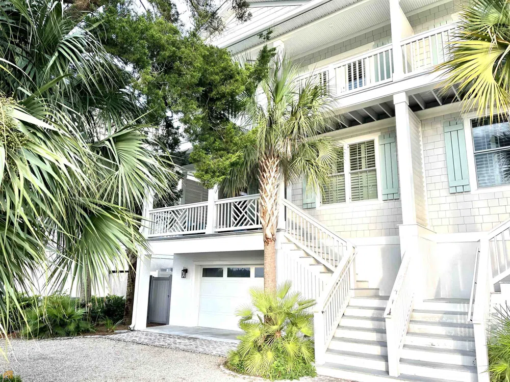 1548 Ocean BLVD St. Simons, GA 31522