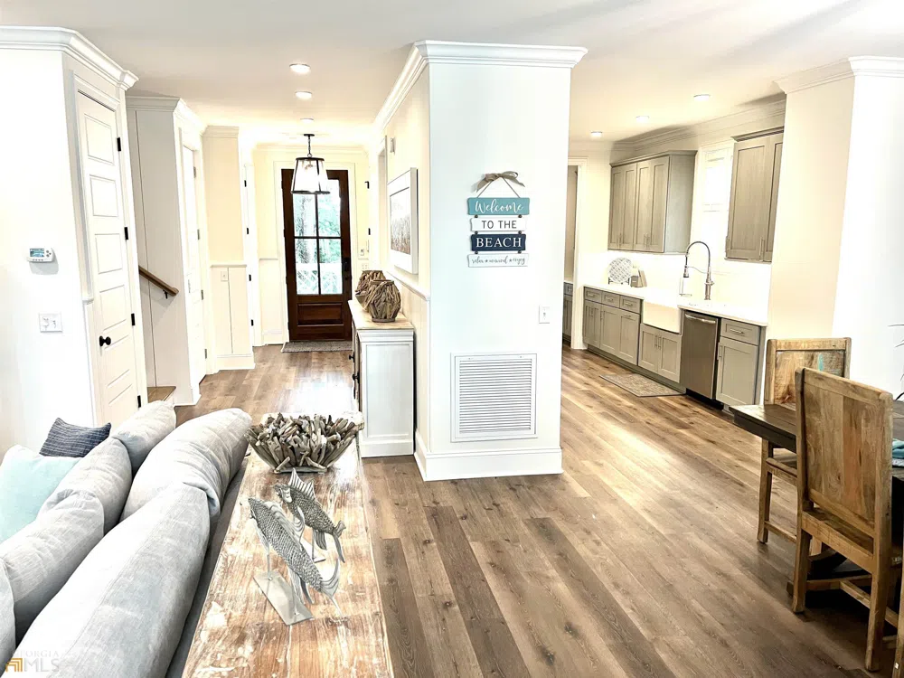 1548 Ocean BLVD St. Simons, GA 31522