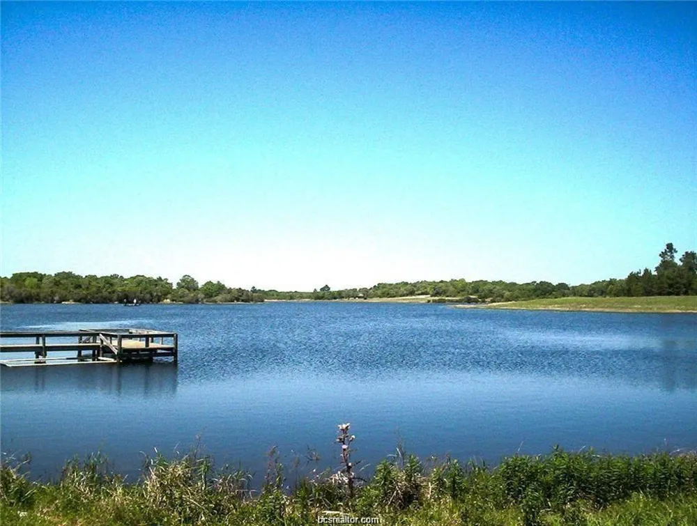 13 Fairway Drive Normangee, TX 77871