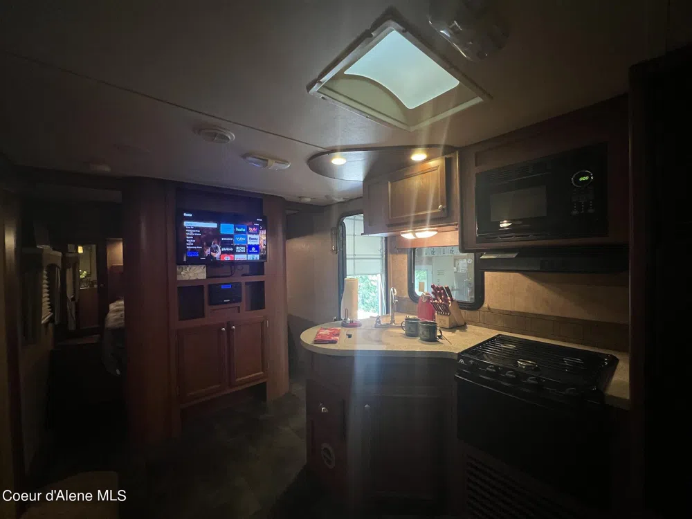 370 Old County Road Fernwood, ID 83830
