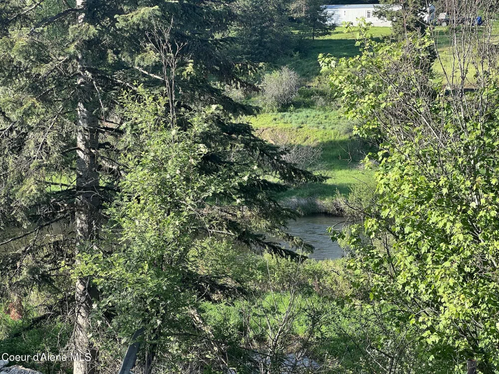 370 Old County Road Fernwood, ID 83830