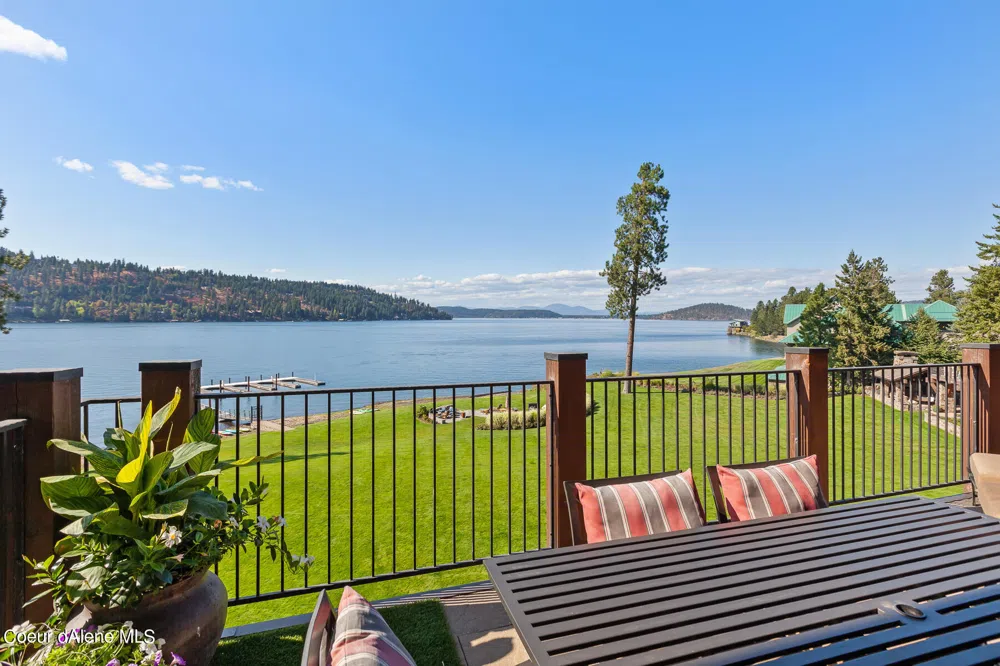 4757 S ARROW POINT DRIVE ##306 Harrison, ID 83833