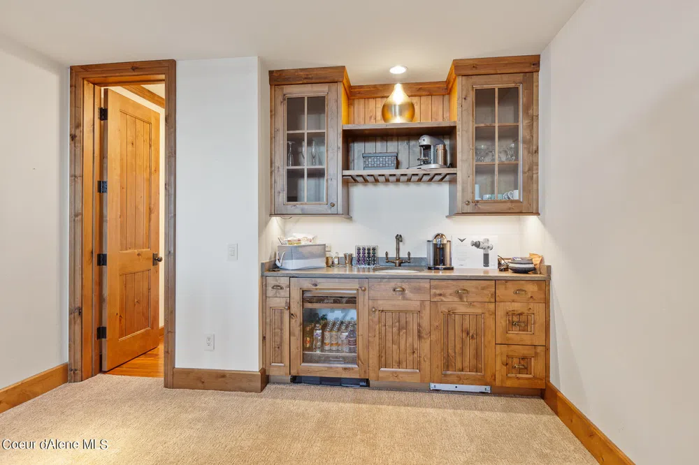 4757 S ARROW POINT DRIVE ##306 Harrison, ID 83833
