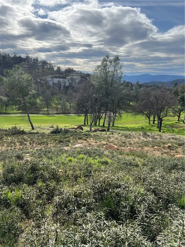 20073 Powder Horn Road Hidden Valley Lake, CA 95467