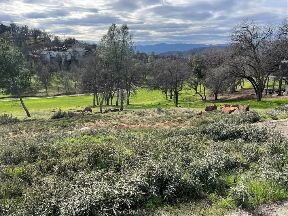 20073 Powder Horn Road Hidden Valley Lake, CA 95467