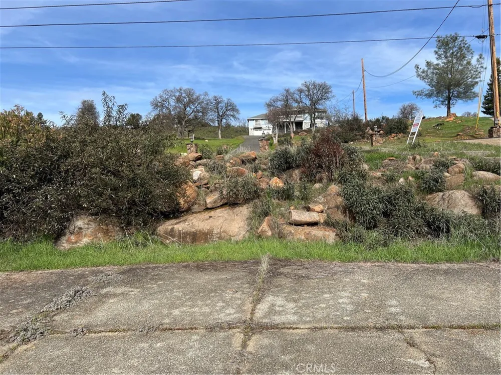 20073 Powder Horn Road Hidden Valley Lake, CA 95467