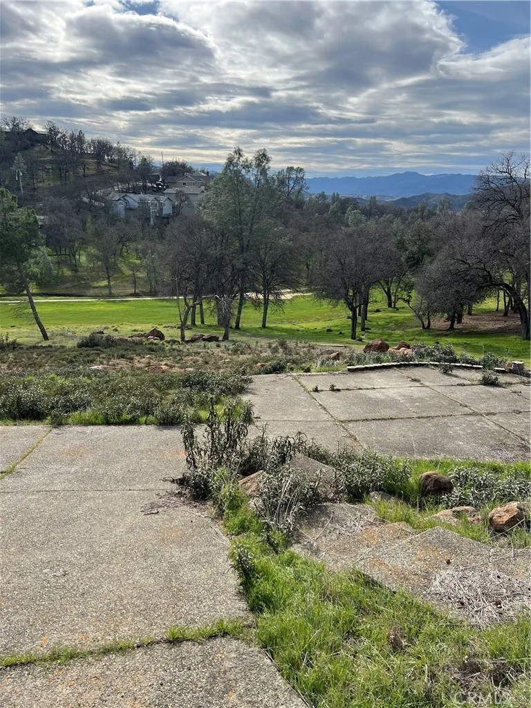 20073 Powder Horn Road Hidden Valley Lake, CA 95467