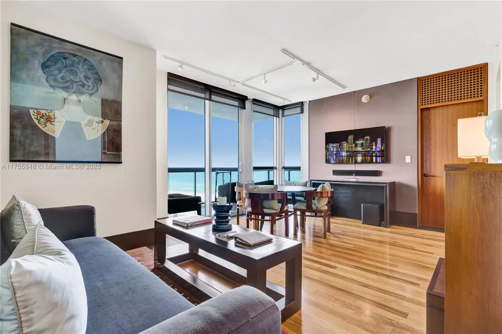 101 20 #1803/5 Miami Beach, FL 33139